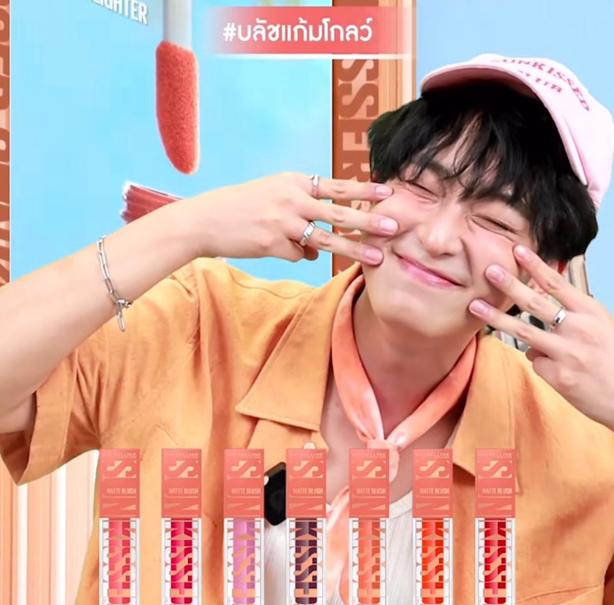 ชุดส่งคน คนส่งผม ผมส่งตา ตาส่งแก้ม แก้มส่งปาก ปากส่งหู หูส่งหน้า หน้าส่งคอ  วันนี้ถูกต้องมาก✅👀 ชิม่อนหล่อมากกกก🥹✨ 

SUNKISSER X CHIMON
#MaybellinexChimon