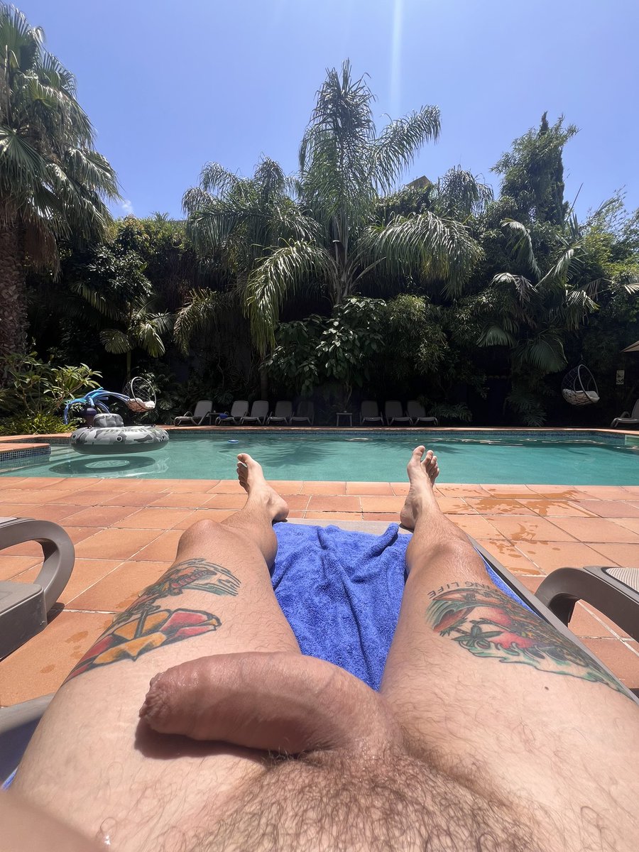 NakedYogui's tweet photo. My happy place 
@CasaRisaResort https://t.co/NWuRXkadjY