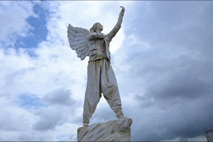 YPJ_Info's tweet image. Today we commemorate the 10th aniversary of the Kobane massacre on June 25,2015.Over 200 civilians lost their live in this attack.Our thoughts are with the families.Even though ISIS was defeated its mentality and the thousands of imprisoned members remain a thread for the region.