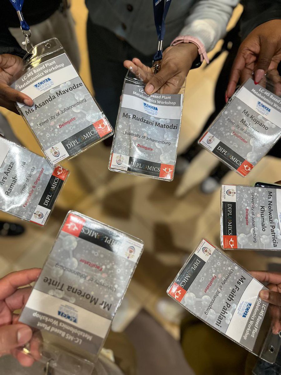 FT_ResearchUJ's tweet photo. Let’s  recap on day 1 of the Advanced Metabolomics workshop hosted at @Univenofficial ✨ The day was filled with excitement with everyone looking forward to learning and networking.

@go2uj @UJScience 

#AdvancedLCMS #CompMet #Metabolomics #learning https://t.co/amsG8Whv54