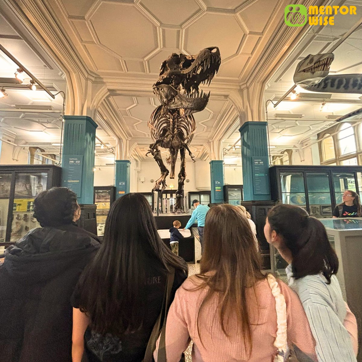 MentorWiseUK's tweet photo. Another inspiring day with our mentees! 💛
#museum #museumvisit #exploring #youthactivities #museumday #exploretolearn #inspiration https://t.co/4at3PS2mX9