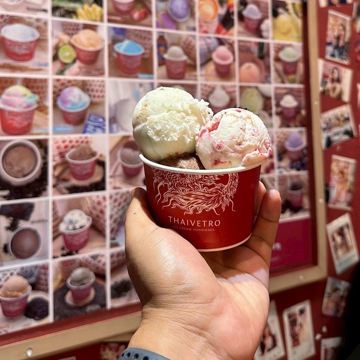 _musuri's tweet photo. ใครมาเที่ยวภูเก็ตแนะนำไอติมร้าน Thaivetro Oldtown Icecream มีหลายรสให้เลือกมากกกก อร่อยทุกรสเลย เข้มข้น หวานกำลังดี ส่วนสายอาหารอิตาเลียนแนะนำร้าน Marni พิซซ่าร้านนี้คือที่ ทำสดใหม่ทุกถาด #รีวิวภูเก็ต #ReviewPhuket https://t.co/rdiUZ28ljF