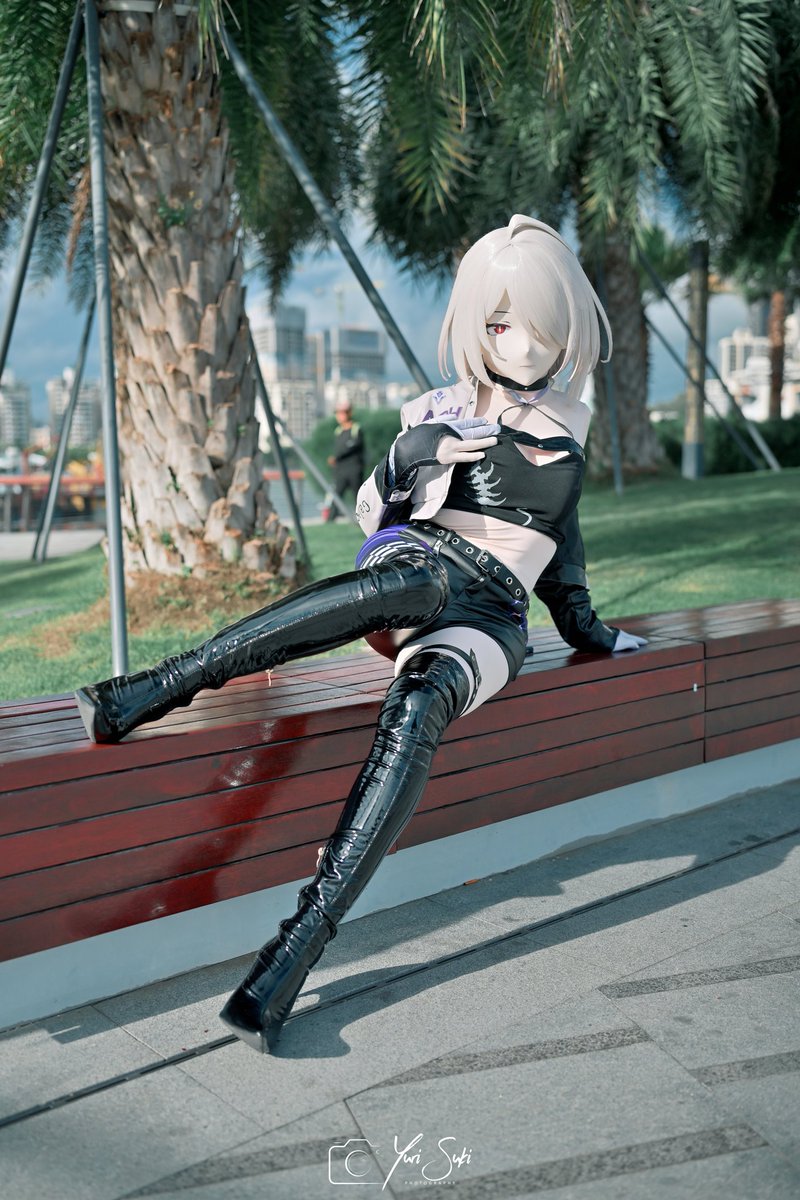 有冇兴趣同我去扫佢两条街先？📷： <a href="/YuriSuki2233/">Yurii</a> <a href="/SaikaChyan/">海天酱油没有油</a>
#kig #kigurumi #着ぐるみと #长靴 #靴
#starrail #崩坏星穹铁道  #黄泉 #Acheron