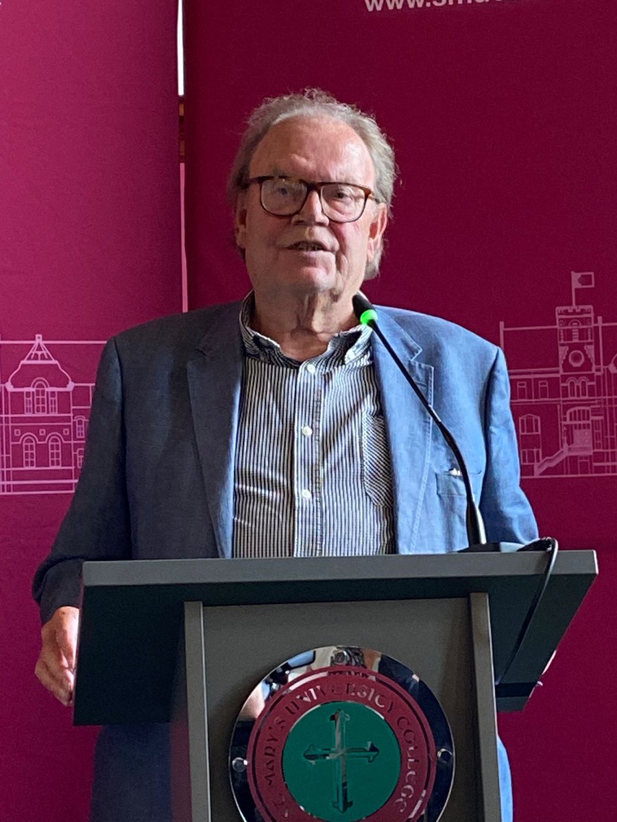 Tom Hartley receives the Spirit of Féile award for his incredible contribution to Féile!

“For all these years, progress and vision has been reflected in everything Féile does.

“Féile was created by this community at a time when we were told we were worthless.

“I am honoured to