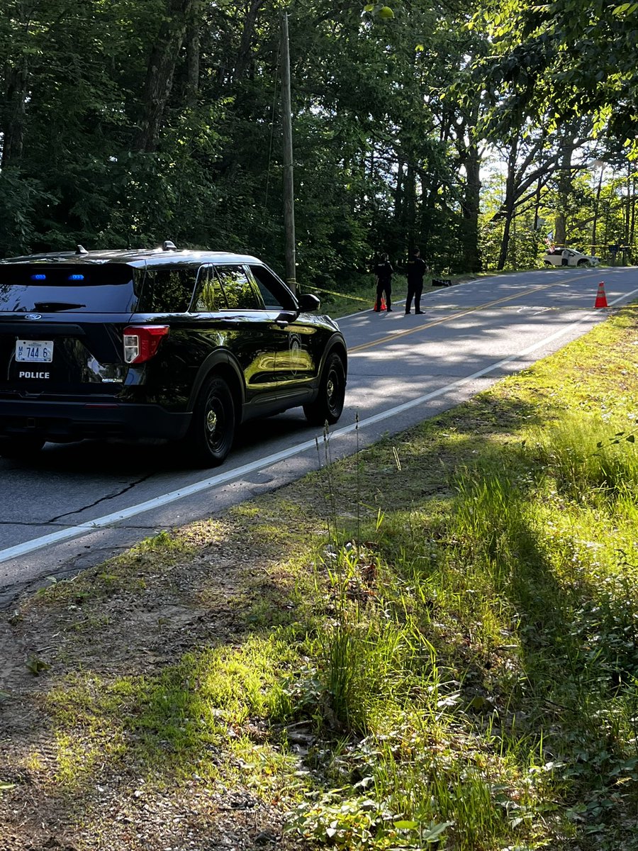 alannafloodnews's tweet image. 🚨 Right now: Police are investigating a suspicious death in Pittsfield. Details are limited but the attorney general’s office says it occurred late last night and outside. @WMUR9