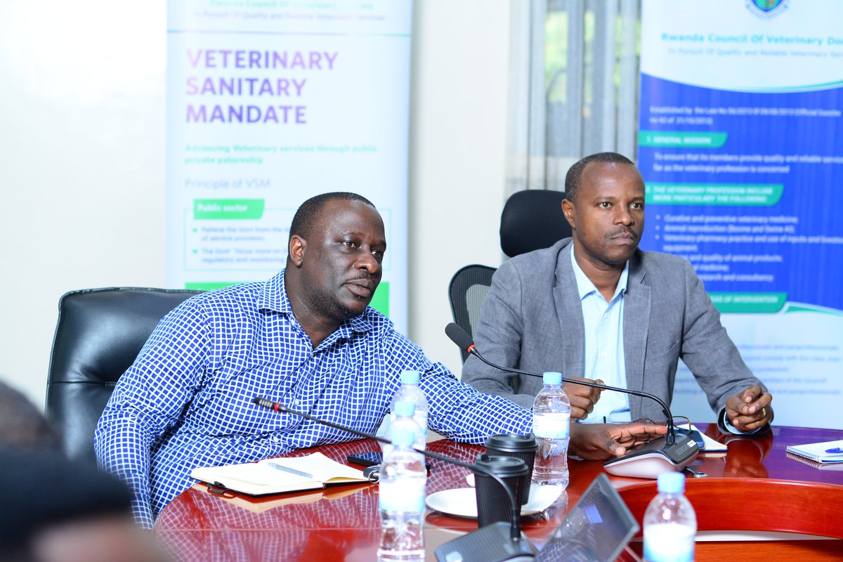 Rwanda Council of Veterinary Doctors (@rwandavets1) on Twitter photo 1/2
Today, Hon.Minister of State <a href="/RwandaAgri/">Ministry of Agriculture & Animal Resources |Rwanda</a> <a href="/SERwigamba/">Eric Rwigamba</a> chaired a national technical consultation meeting on the implementation of the #VeterinarySanitaryMandate. It brought together Managers of private veterinary companies, representatives from #RAB,#RCVD,& <a href="/RwandaLocalGov/">Ministry of Local Government | Rwanda</a>. 1/2
Today, Hon.Minister of State <a href="/RwandaAgri/">Ministry of Agriculture & Animal Resources |Rwanda</a> <a href="/SERwigamba/">Eric Rwigamba</a> chaired a national technical consultation meeting on the implementation of the #VeterinarySanitaryMandate. It brought together Managers of private veterinary companies, representatives from #RAB,#RCVD,& <a href="/RwandaLocalGov/">Ministry of Local Government | Rwanda</a>.