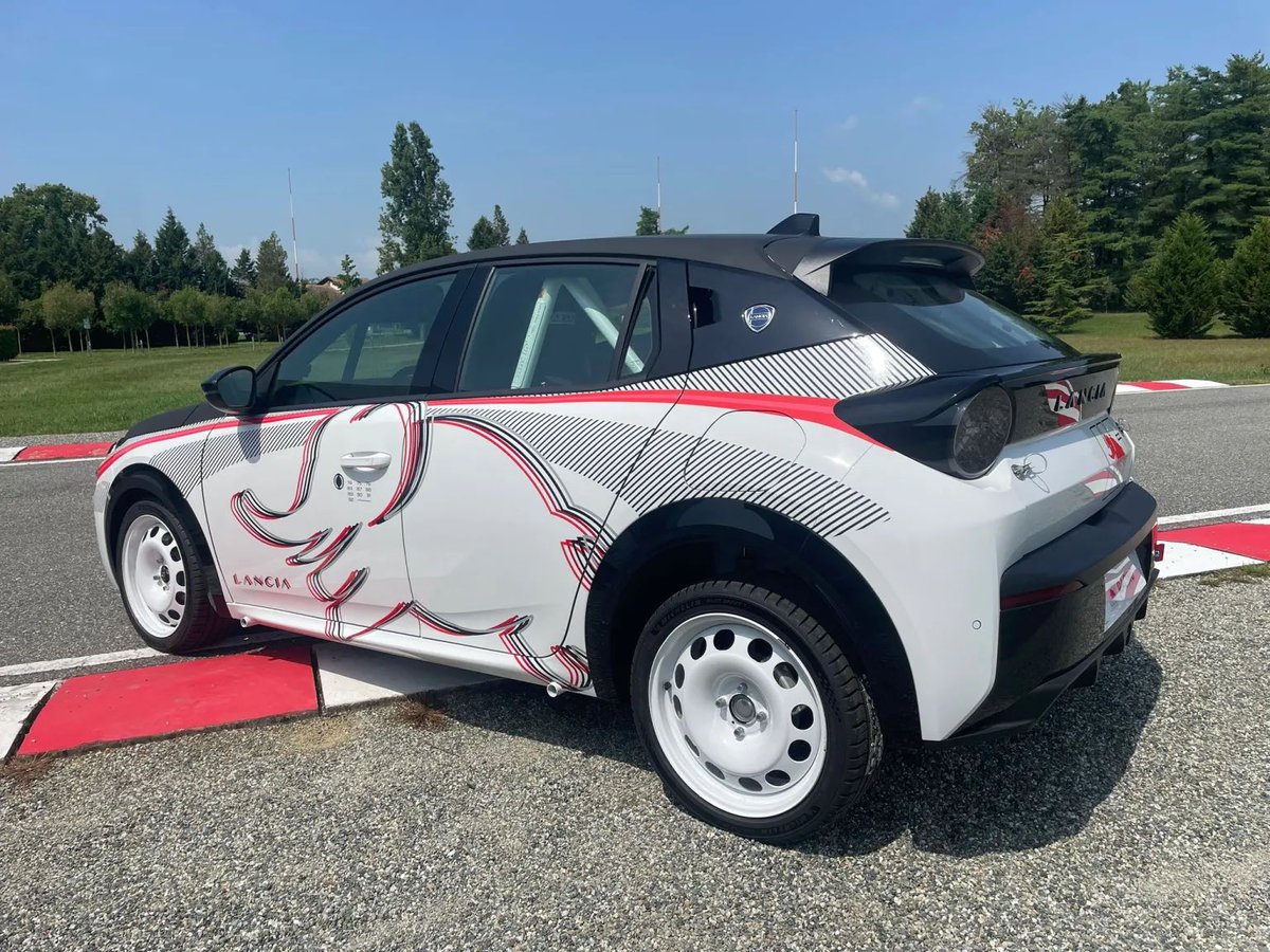 eWRCresults's tweet image. Lancia Ypsilon FR6
Peugeot, Renault, Opel and now Lancia on this french category. ๐
๐ท ItaliaRally
