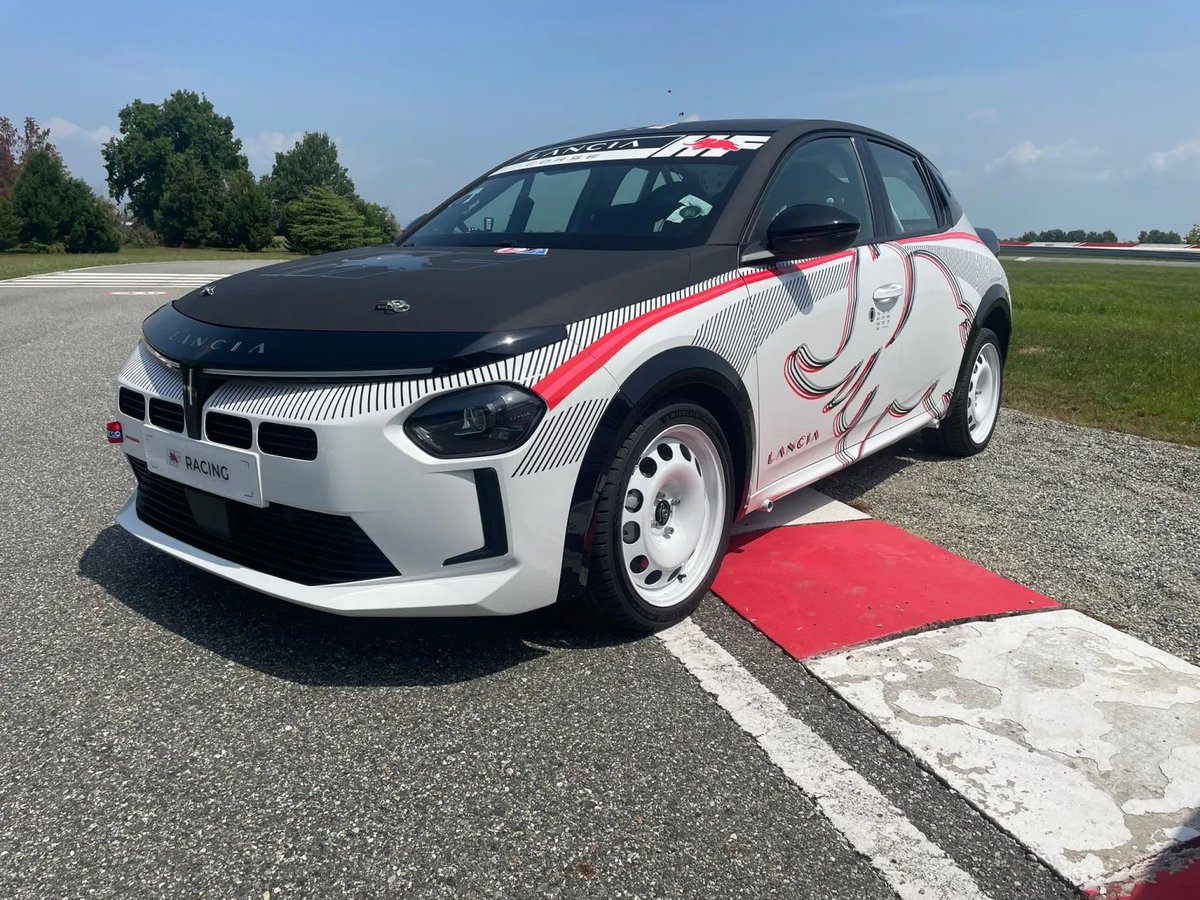 eWRCresults's tweet image. Lancia Ypsilon FR6
Peugeot, Renault, Opel and now Lancia on this french category. ๐
๐ท ItaliaRally