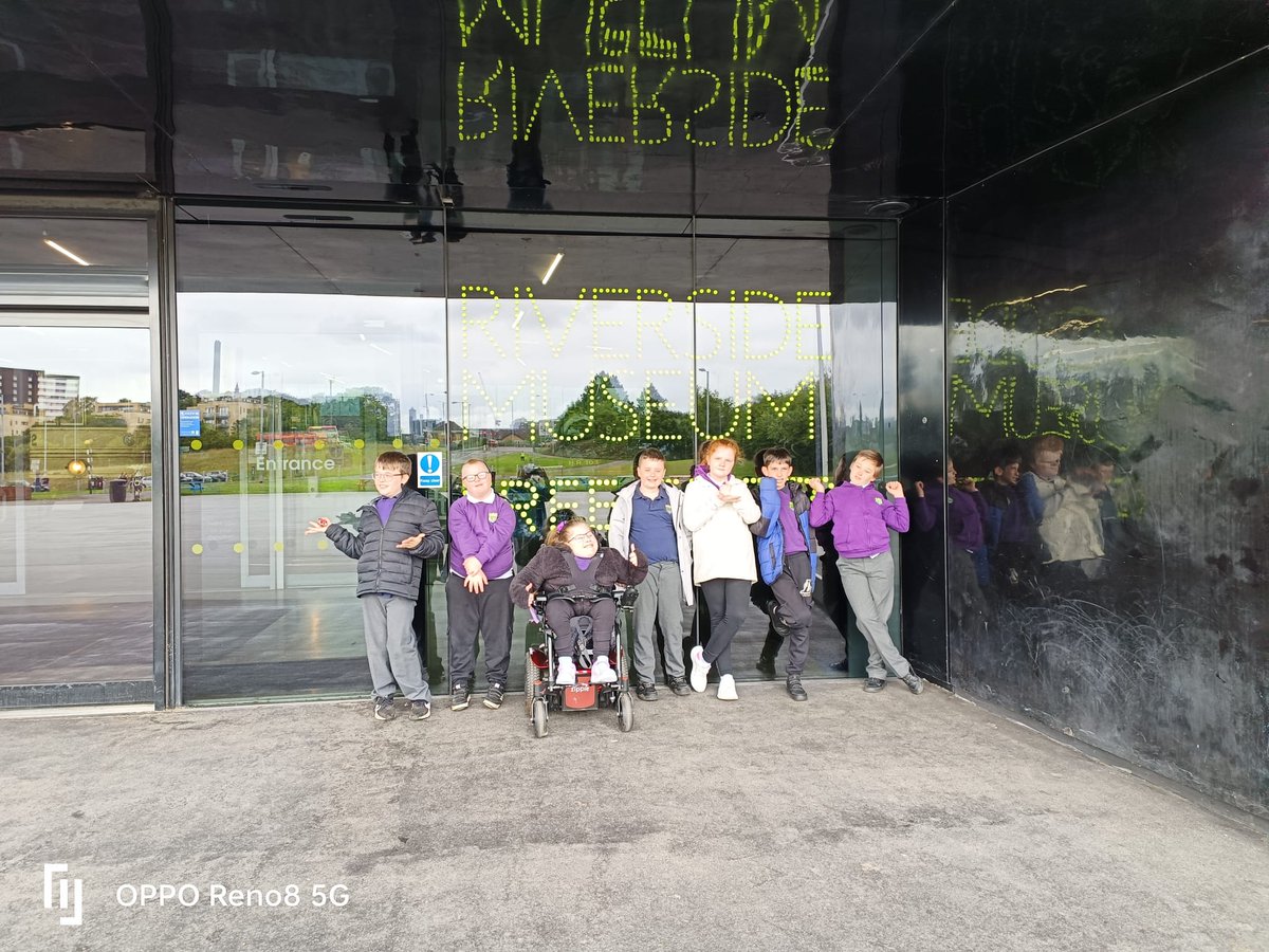 CraigmarlochP6's tweet photo. What a lovely final outing for our class. First to the Transport Museum. https://t.co/Yd1aSB8JZN