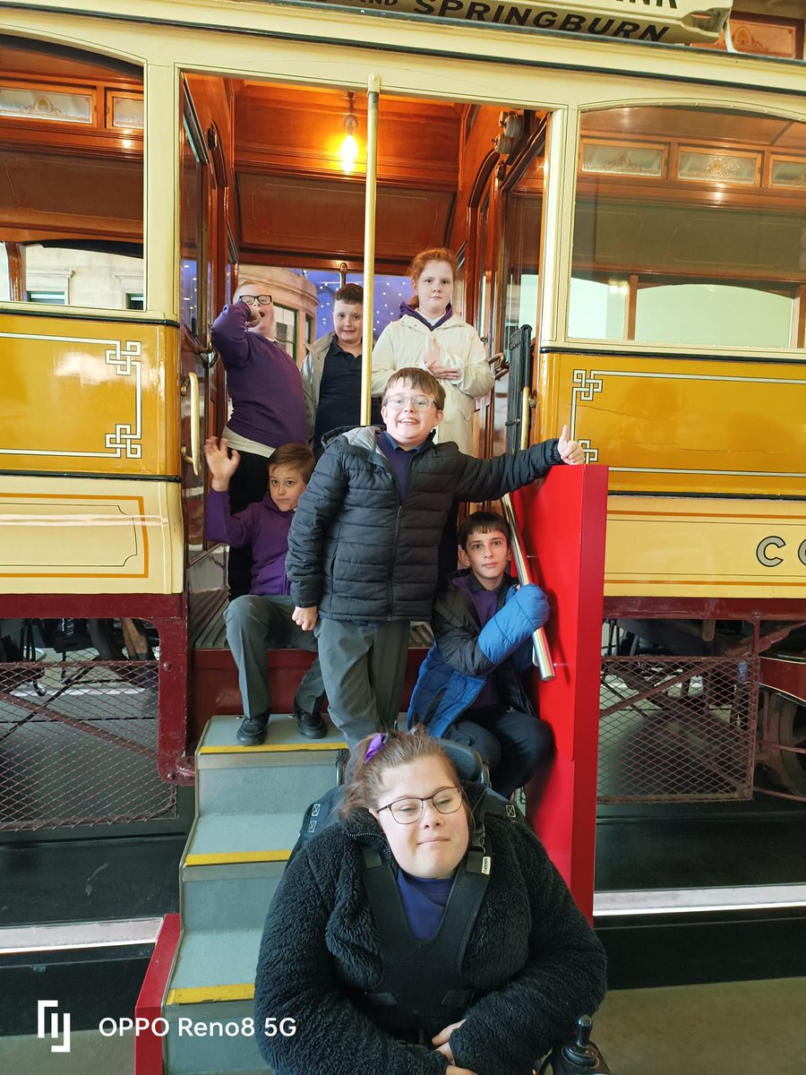 CraigmarlochP6's tweet photo. What a lovely final outing for our class. First to the Transport Museum. https://t.co/Yd1aSB8JZN