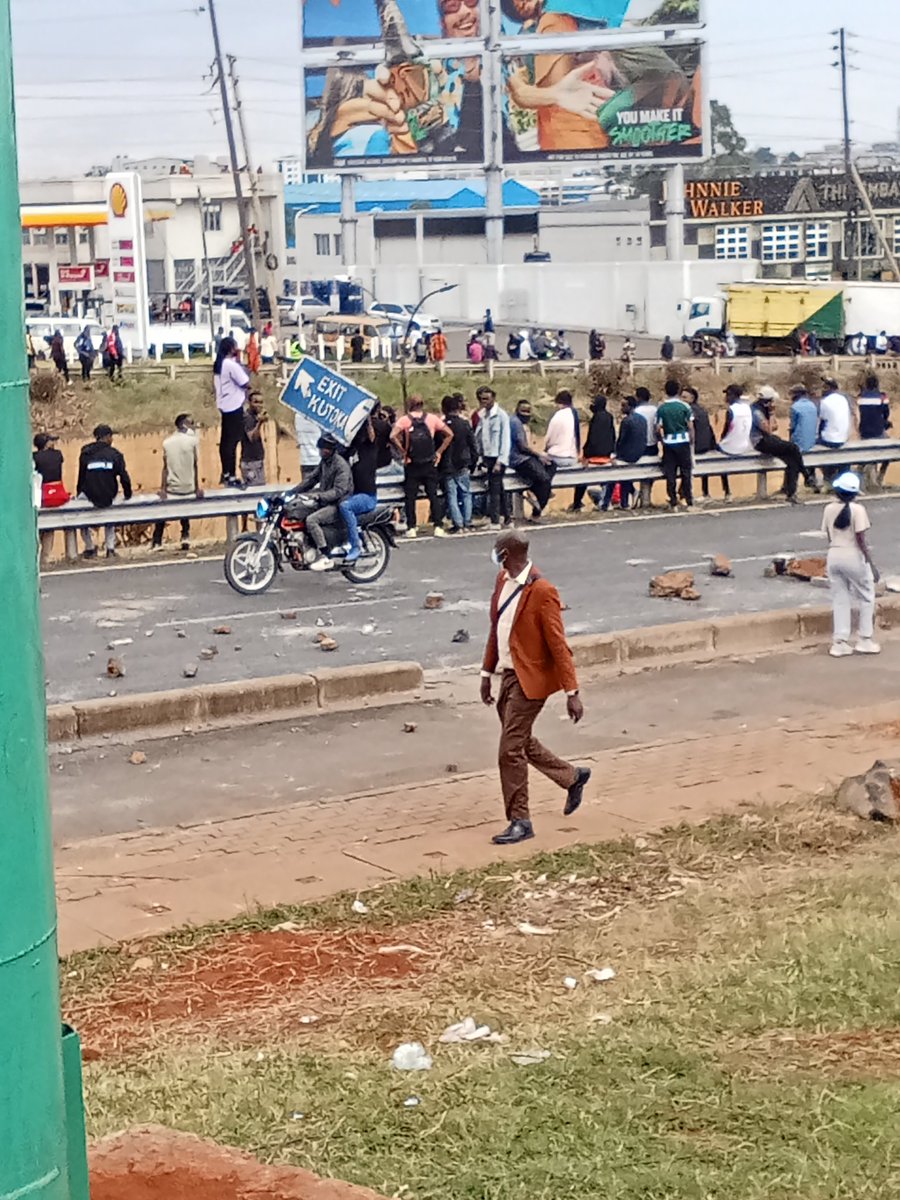 Daniel Ngamau tweet media