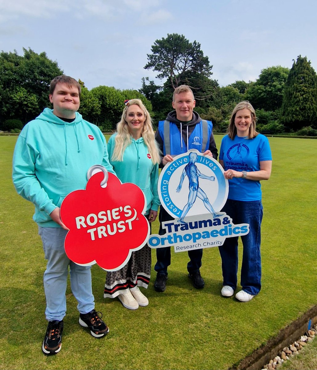 𝐂𝐡𝐚𝐫𝐢𝐭𝐲 𝐏𝐚𝐫𝐭𝐧𝐞𝐫𝐬𝐡𝐢𝐩𝐬 🤝
We are delighted to be working along slide Rosie's Trust to help promote their services. Rosie’s Trust can help look after your pets whilst you are in hospital or recovering, when you are struggling to look after them independently. 🐶