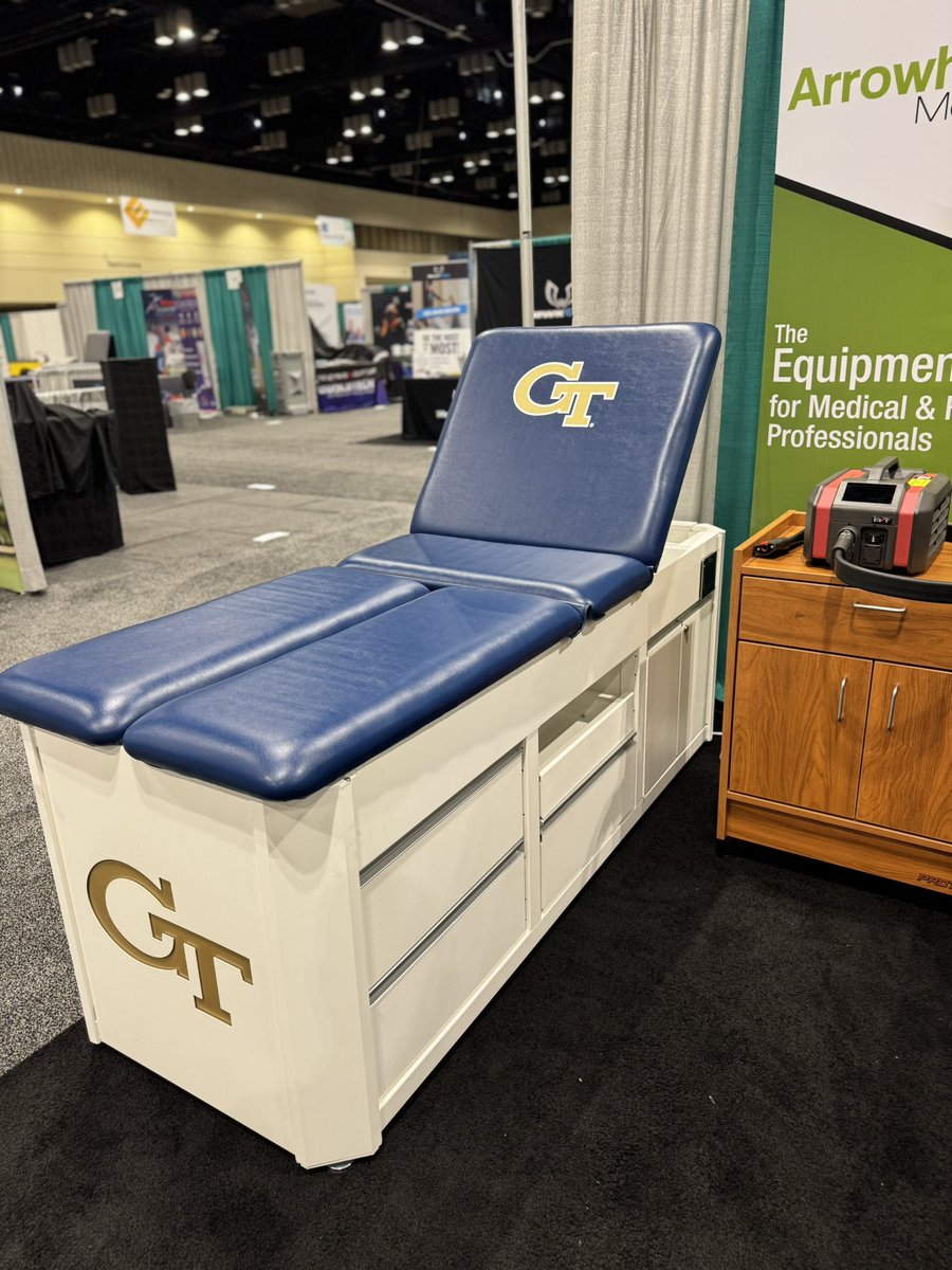 TheArrowheadMed's tweet photo. Happy #NATA2025!!! Swing by booth #1921 and say whatsup! https://t.co/ilGYSxlU3x