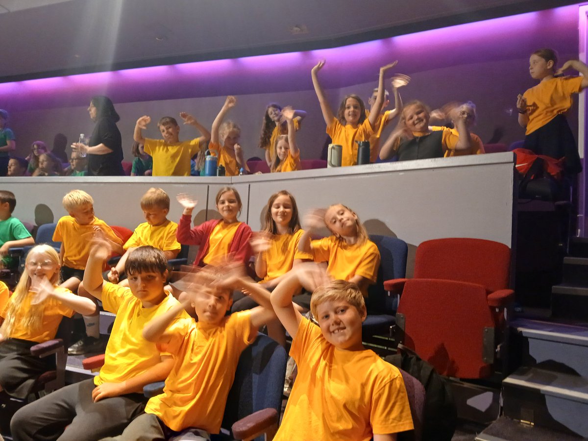 Year 4s have arrived!! The children are very excited and looking forward to tonight's performance <a href="/CottinghamCofE/">Cottingham CofE</a> <a href="/MrScottHead/">Mr Scott</a> <a href="/WasonMrs/">Mrs Wason</a>