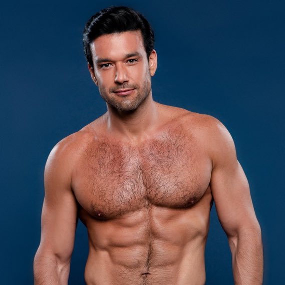 poponze's tweet image. SOCORRO! Sérgio Marone seguiu um usuário no Instagram, mas deu unfollow logo após ele comentar o assunto no X.