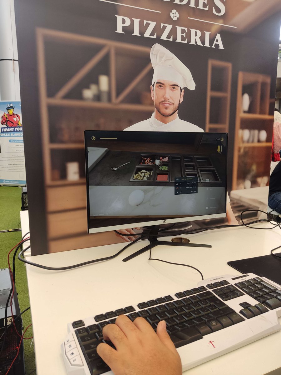 Hey folks!
Last week, we had the chance to present our test build at a game showcase event on Gran Canaria.  
Want to see how it went? Full details here: bit.ly/3T7R90c🍕