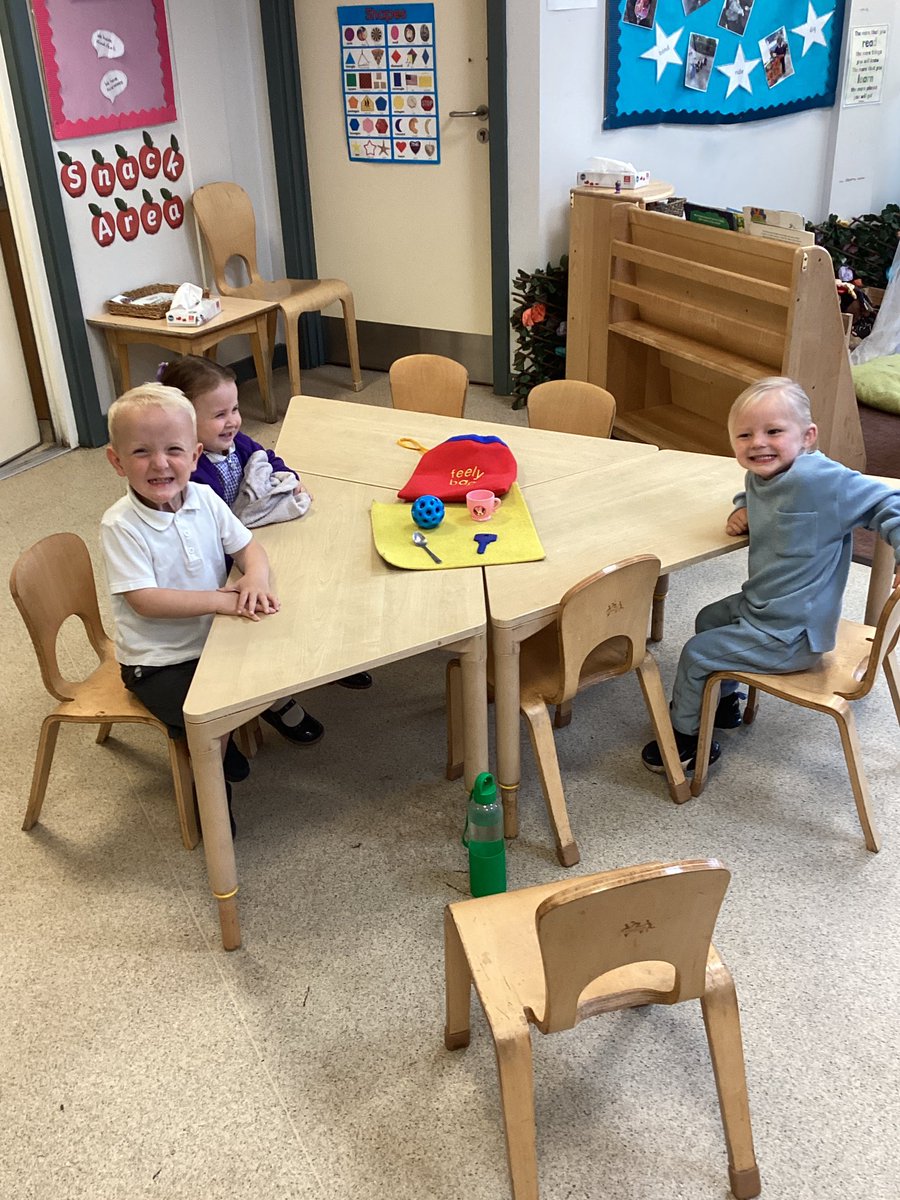 Little Explorers (@2_nursery) on Twitter photo The children have been fantastic today playing the game what’s in the bag and the memory game #welldone <a href="/Springwellpark_/">Springwell Park🧡</a> The children have been fantastic today playing the game what’s in the bag and the memory game #welldone <a href="/Springwellpark_/">Springwell Park🧡</a>