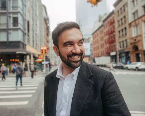 Ghael Fobes (@ghaelfobes) on Twitter photo fun fact: <a href="/ZohranKMamdani/">Zohran Kwame Mamdani</a> and <a href="/Justinjpearson/">Justin J. Pearson</a> (one of the TN lawmakers expelled in 2023 for protesting) overlapped at <a href="/BowdoinCollege/">Bowdoin College</a> (2014, 2017) fun fact: <a href="/ZohranKMamdani/">Zohran Kwame Mamdani</a> and <a href="/Justinjpearson/">Justin J. Pearson</a> (one of the TN lawmakers expelled in 2023 for protesting) overlapped at <a href="/BowdoinCollege/">Bowdoin College</a> (2014, 2017)