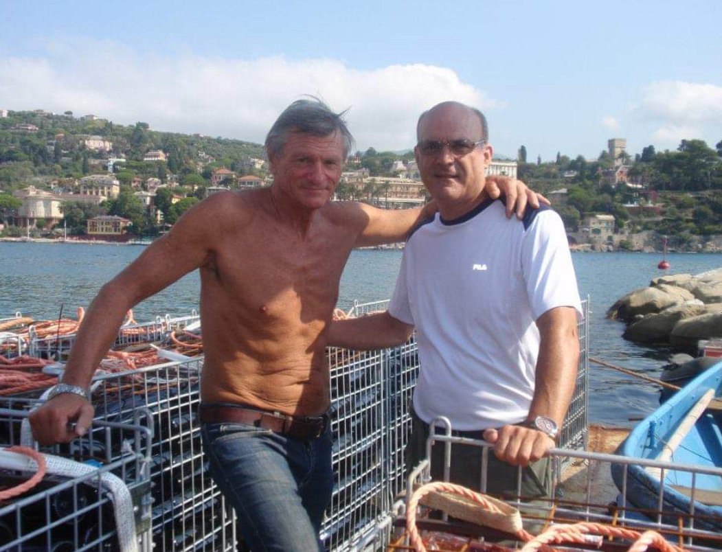 Sergio75829756's tweet photo. La cantina #bisson si Gianluigi Lugano, il nome Biason dalla moglie...
Oggi in azienda la figlia Marta...
L'azienda è arrivata a produrre il suo Metodo Classico anche con la versione rosato a circa 40 mila bottiglie...Primo in Italia... https://t.co/0Qzn5JrMVS