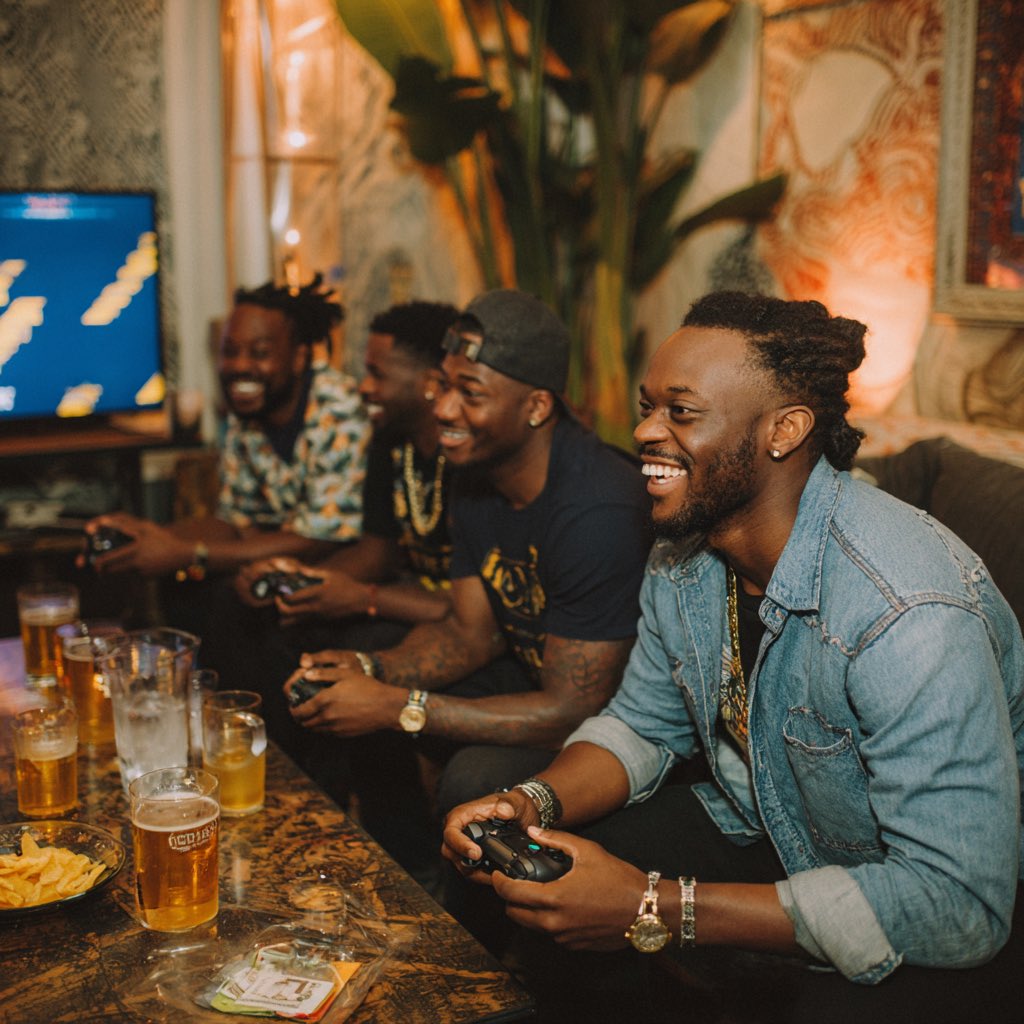 ClubPilsener's tweet photo. What games are you and the crew playing this week? 🎮🍻 

Drop your picks below,we might just join in.👇🏾
#RefreshinglyClub https://t.co/vDChpk8uvz