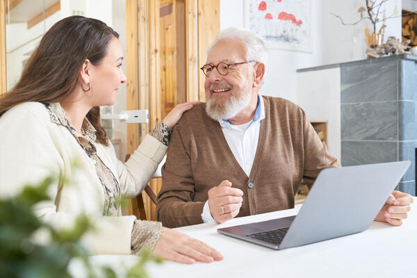 Ab heute! Engagement in der Pflege ein Gesicht geben mit einer Nominierung für den Pflegepreis „pflegecompass im Kreis Unna. Alle Infos 👉 compass-pflegeberatung.de/pflegecompass ^smt