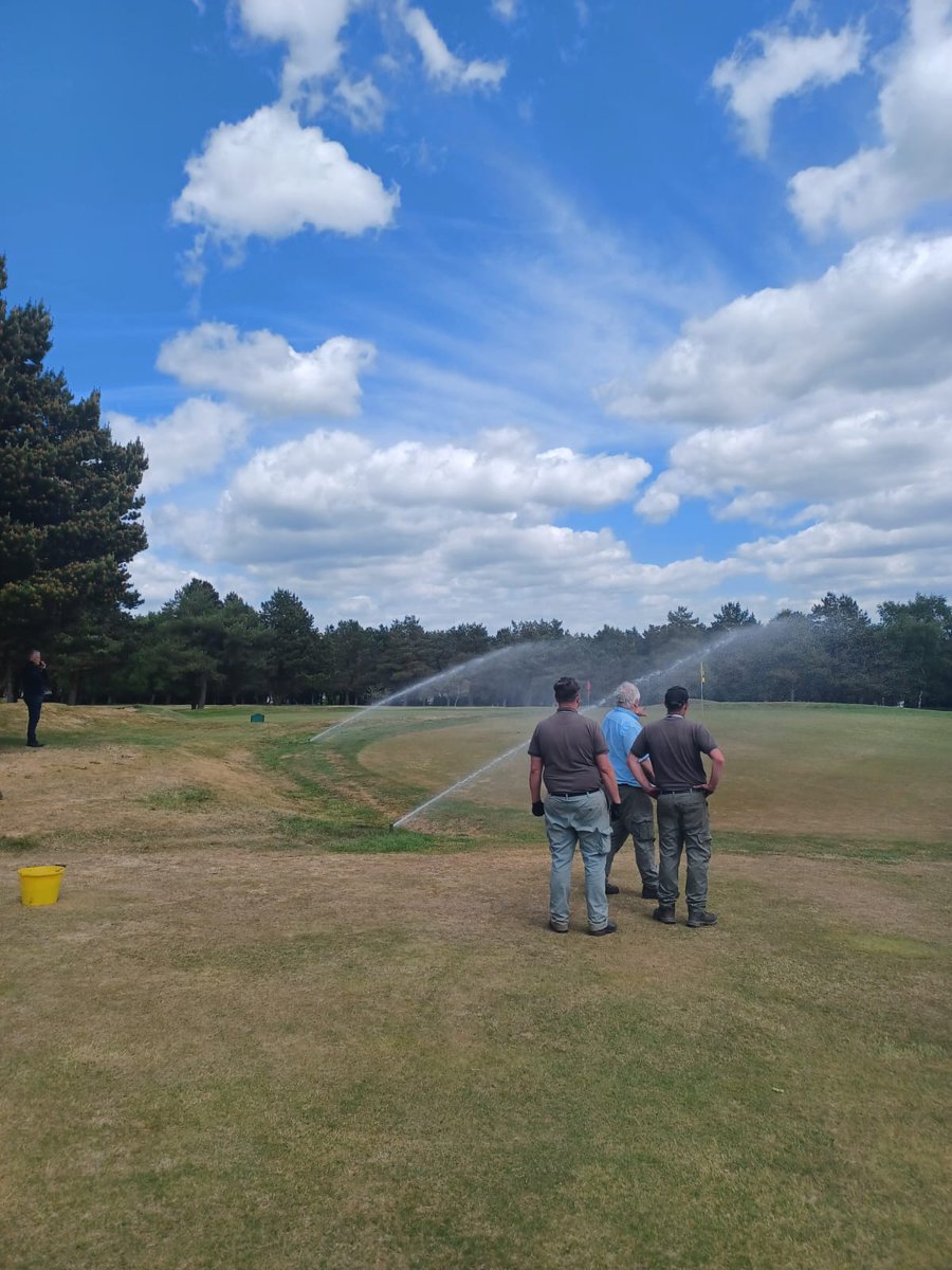 OriginAmenity's tweet photo. Don't miss your chance to take advantage of our Rain Bird Spring Promotion before it expires on Monday June 30th!

You can save a huge 55% off a variety of #RainBirdGolf rotors and accessories to help enhance your #irrigation system.

Email irrigationsales@originamenity.com to learn more or contact your OAS Account Manager today!

#OriginAmenitySolutions