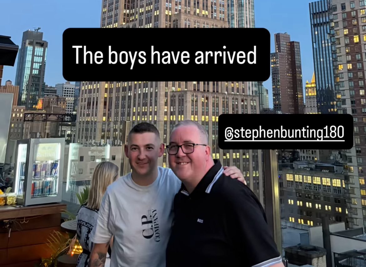 🇺🇸 Nathan Aspinall and Stephen Bunting arrive in New York 🎯🔥