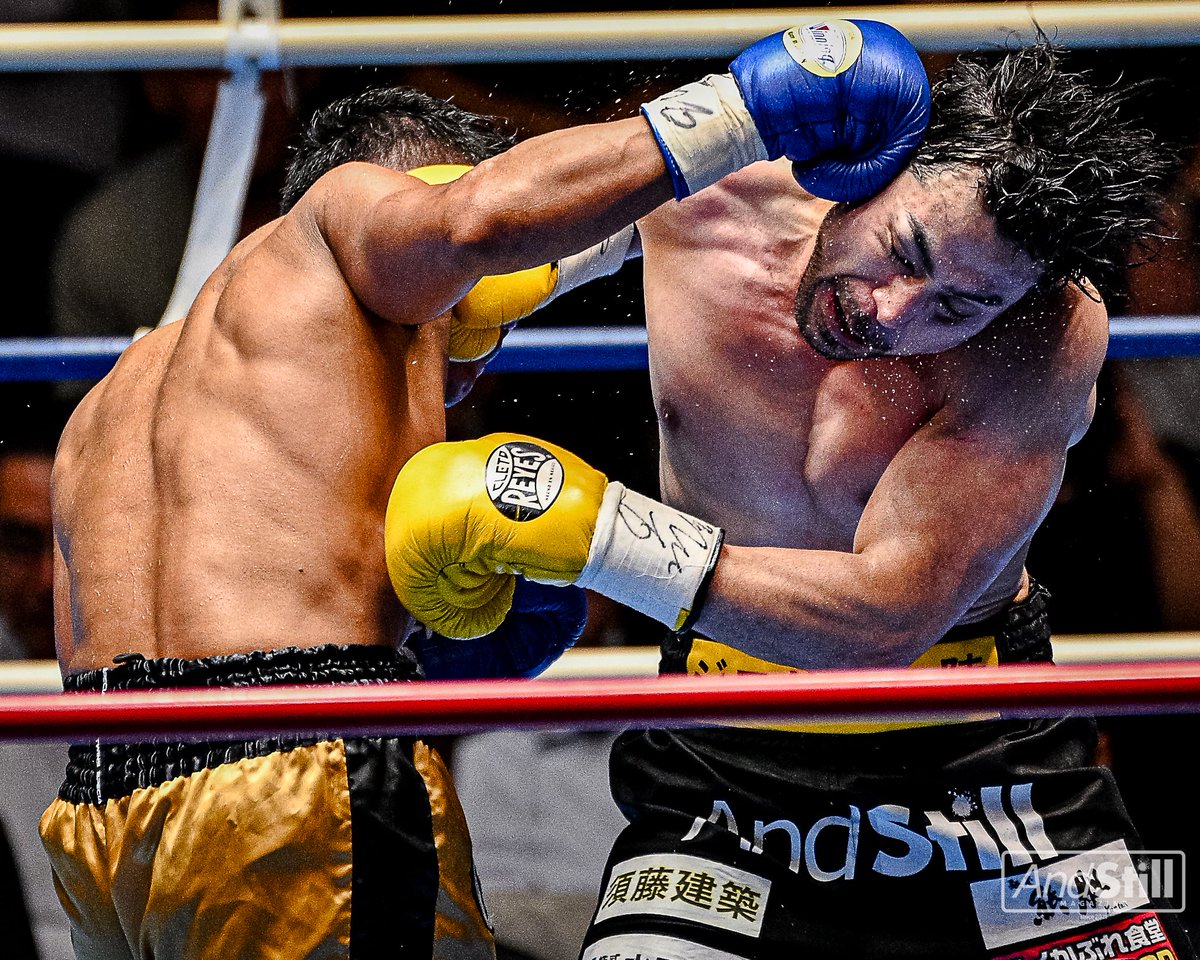 AdSt_official's tweet photo. Sウェルター級8R/S.Welterweight 8R
#ジロリアン陸/#jirolianRiku @jirolianriku 
vs
#チャン・サーラー/#ChanSala

8R 判定3-0 Unanimous Decision
(77-75,78-74×2)
勝者/winner #ジロリアン陸/#JirolianRiku @jirolianriku https://t.co/xDlIiVedgR