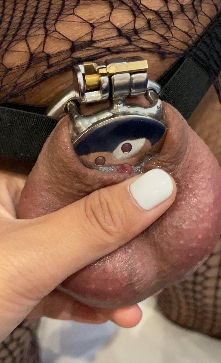 Slave_Husband_'s tweet photo. Chúc Mừng Sinh Nhật Bà Chủ Vợ Của Anh ❤️
Hôm nay cô ấy tr��i chân &amp; tay tui lại và hành hạ tui rên rỉ như cún con, thằng nhỏ của tui rỉ nước như đàn bà. Thật là xấu hổ 🥴

#cksissy #MisstressWife #MyLove
#HappyBirthdayWife https://t.co/jfRoiUnkES