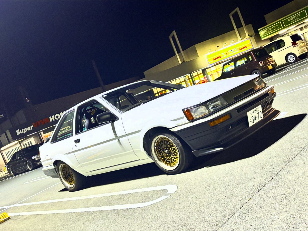 fther___866's tweet photo. ついに86納車しました。
買う買う詐欺卒業します。

#AE86
#買う買う詐欺 https://t.co/oCoWt8Dxr6