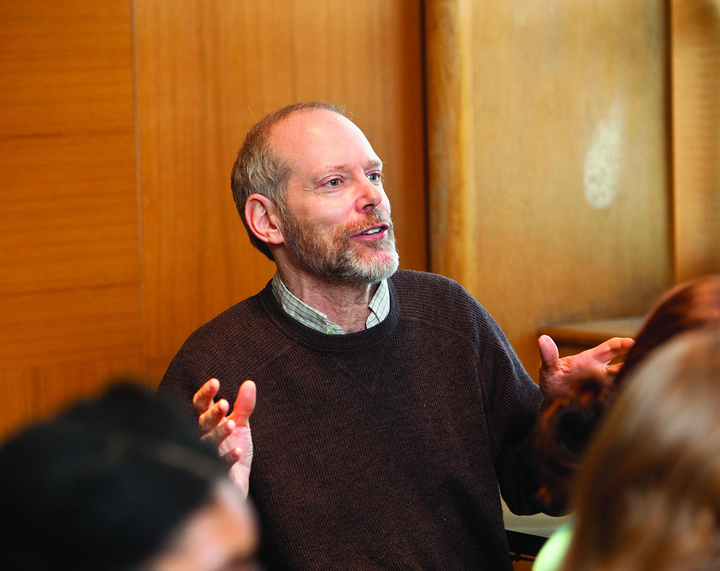 This scientist interviewed 1,500 people over age 70.

He asked them their:

• Biggest life regrets
• Best lessons learned
• Advice for younger people

Their answers were shockingly similar: 🧵