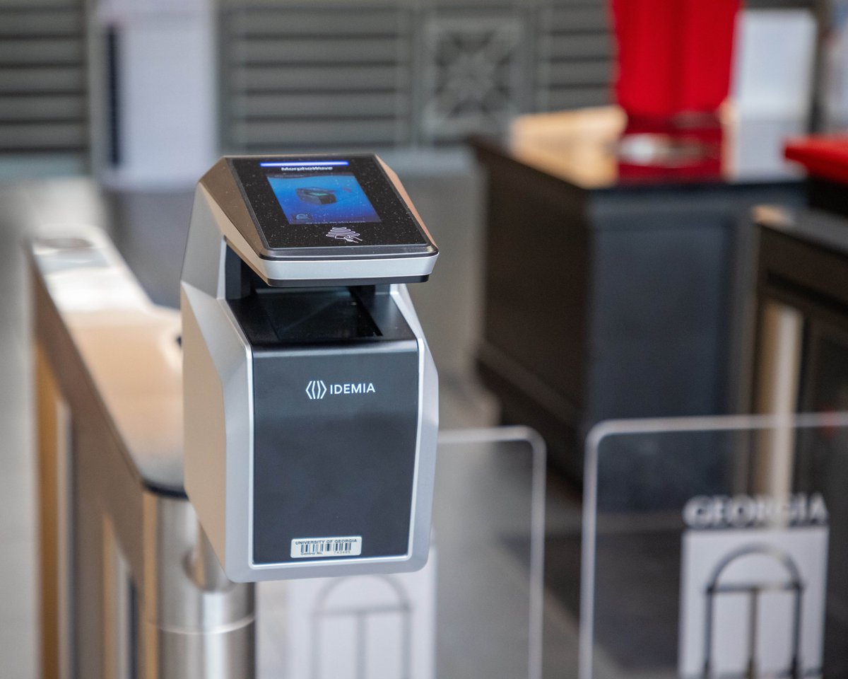 We’re waving goodbye to the old system!  👋  The Ramsey Student Center will be transitioning to MorphoWave XP hand scanning systems by August 1st. A round of applause to those already enrolled! 👏 Now it’s your turn. Stop by Ramsey and enroll today!