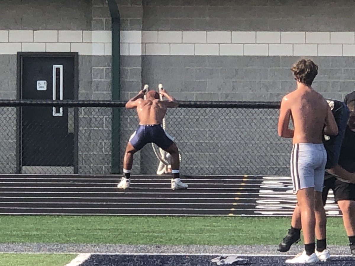 CameronPettus's tweet image. Work! #WhatWeDo #GoEagles