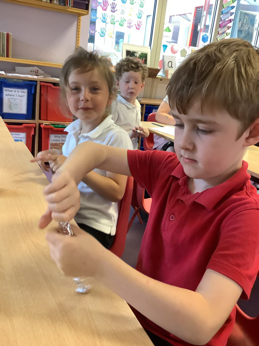 Y1OPS's tweet photo. In @Y1OPS we have been experimenting materials to see which would be the best to design and make a seaside windmill #thinklikeanengineer #science https://t.co/x8wmyLzlCA