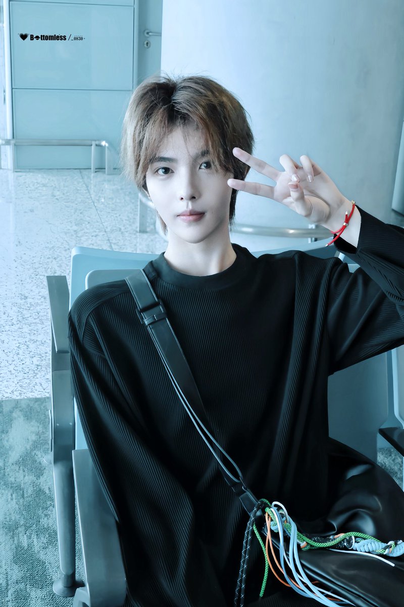 Bottomless丨新澈 tweet media