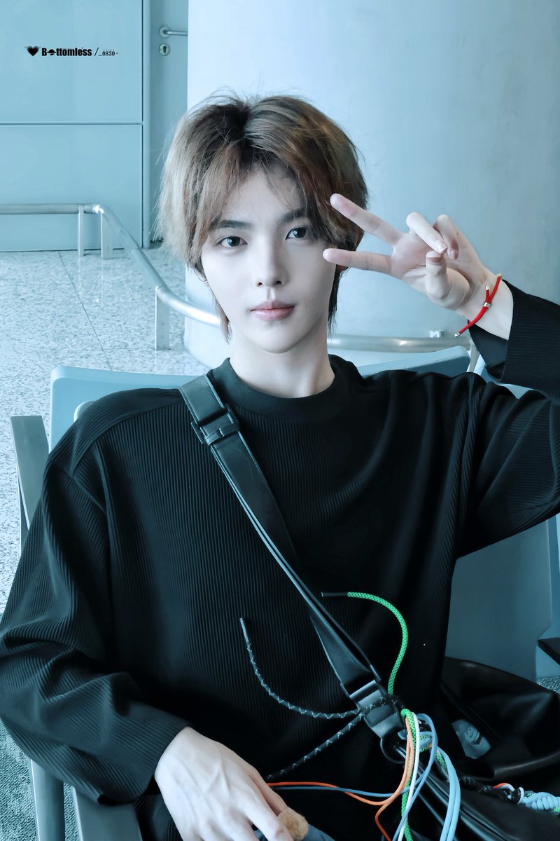 Bottomless丨新澈 tweet media