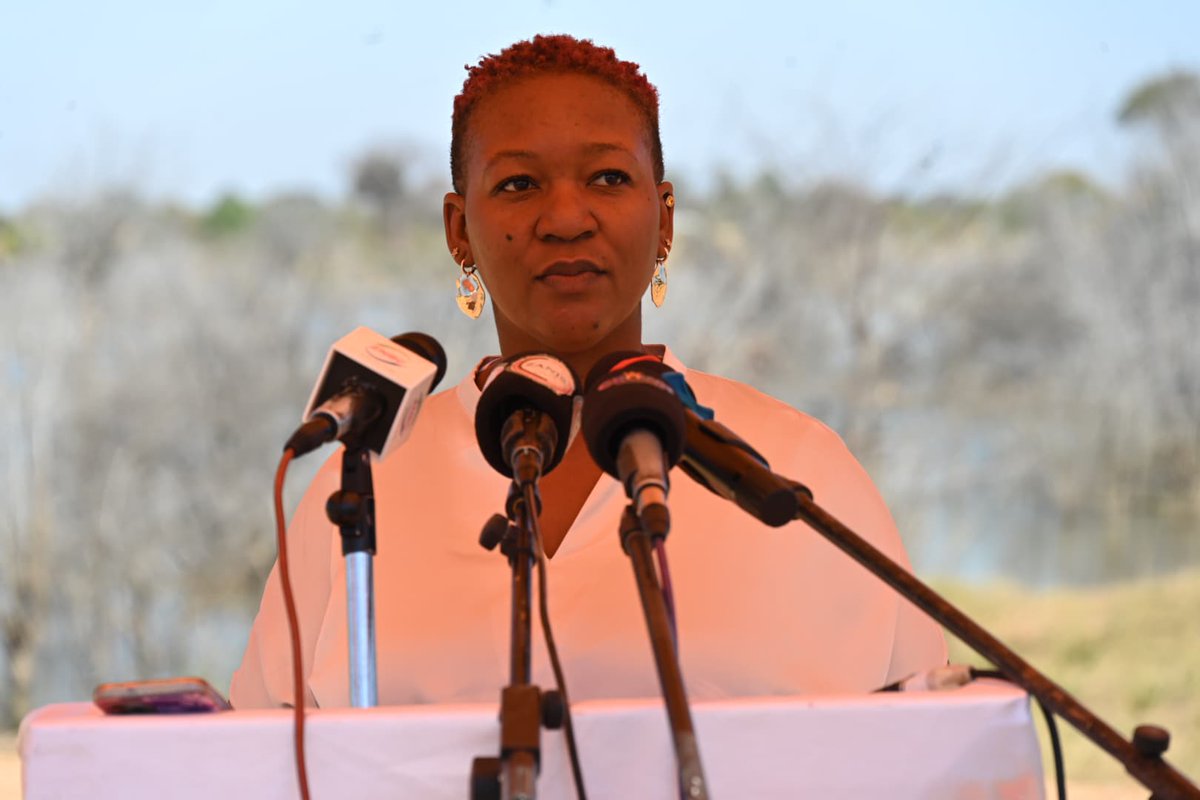Ng0za's tweet photo. Today I am in Chitongo Namwala, where i am handing over a dam on behalf of World Vision Zambia to the government and the community. The dam was constructed at a cost of US$700,000 improving resilience and livelihood. #BeyondHR https://t.co/mEbSpSqkj8