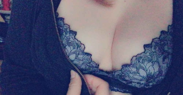 aich19717379's tweet photo. おっぱいみたい？ https://t.co/9R8gDjsaVl