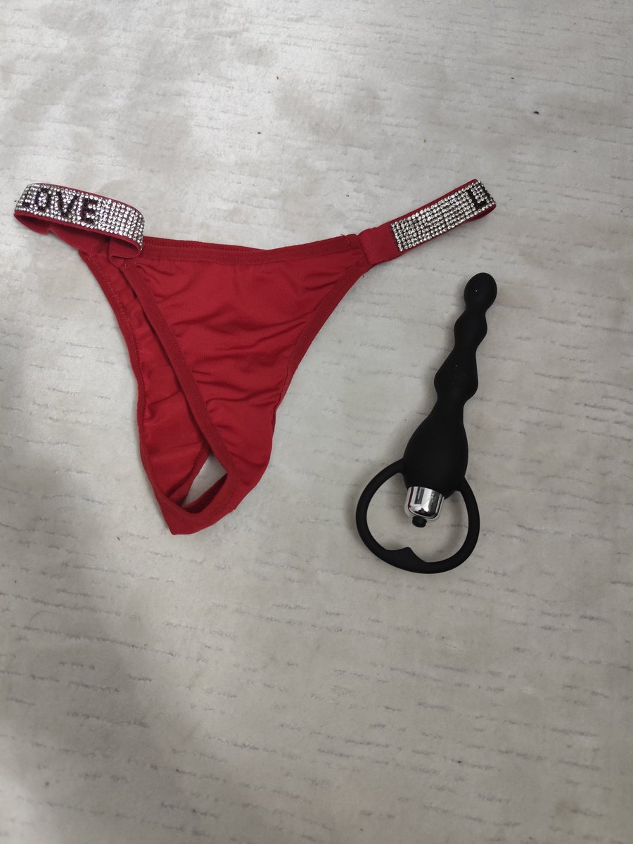 43 yaşındaki kapalı azgın karısına ait olanlar sizde gönderin paylasalim