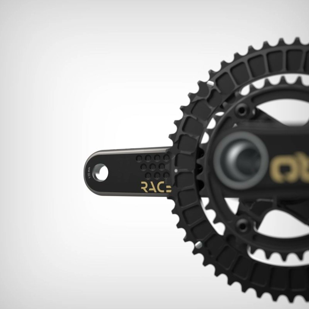 QoBikeGear's tweet photo. Meet the new QO RACE SL crankset: premium carbon, aero-optimized design, and just 510g with 50/34T. Built for serious road cyclists who want top-tier performance without the top-tier price. #QORACE #CarbonPerformance #Eurobike25 #Eurobike2025 #eurobike #qo https://t.co/wPEy10L2wO
