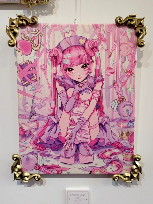 #魔法少女展 展示作品紹介[2/3] 『掴んで離すな』『まだ見つからない』 キャンバスF6 3Dプリンターで出力した装飾物を付けています