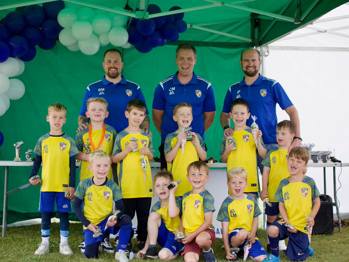 A selection of photos from our clubs awards day. The club would like to thank all those who made this a wonderful day.