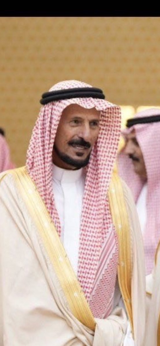 عساف لايغريك هرج الطماميع 
انتم هل البيضا من اول وتالي 
زل الربيع وحان وقت المفاريع 
وانا في رجا الله يرد المصالي 

الشيخ فلاح بن محمد ابوثنيين  .والله ونعم الشارب الله من النقا والطيب والوجه والجاه راس ونبراس  جعل عمر ابوفيصل  وعمر كل سنافي طويل