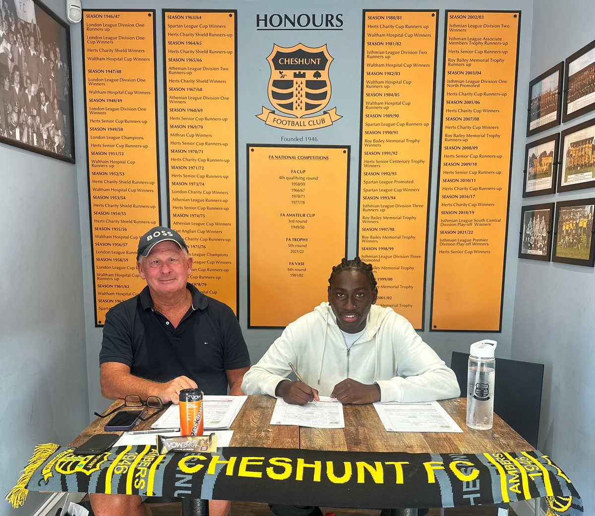 𝐖𝐄𝐋𝐂𝐎𝐌𝐄 𝐓𝐎 𝐓𝐇𝐄 𝐀𝐌𝐁𝐄𝐑𝐒 
𝐉𝐄𝐒𝐒𝐄 𝐄𝐅𝐅𝐀!
He’s coming in on the wing! 
We are proud to welcome Jesse to The Ambers family 🤝🧡🖤 

More signings to come this week, so keep an eye out👀