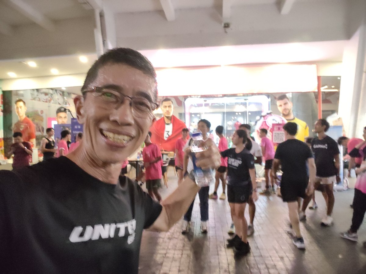 CLemanwono6542's tweet photo. @samsungID #stepupyoursteps https://t.co/Uvxjiw4nEI