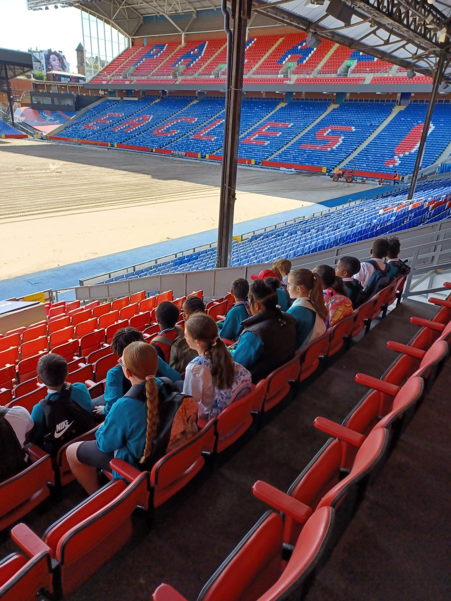 Forest Academy (@forest_academy) on Twitter photo 18 children were lucky enough to have a stadium tour at Selhurst Park on Monday. They enjoyed sitting in the stands, taking part in a press conference and visiting the home changing rooms. Thank you <a href="/PalaceForLife/">Palace for Life</a> & <a href="/CPFC/">Crystal Palace F.C.</a> 18 children were lucky enough to have a stadium tour at Selhurst Park on Monday. They enjoyed sitting in the stands, taking part in a press conference and visiting the home changing rooms. Thank you <a href="/PalaceForLife/">Palace for Life</a> & <a href="/CPFC/">Crystal Palace F.C.</a>