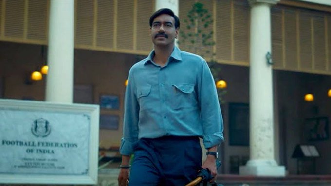 #AjayDevgn won the Best Actor (Male) – Movies (Popular) award at the Movified Digital Awards for his impactful performance in the sports biopic #Maidaan ..👍