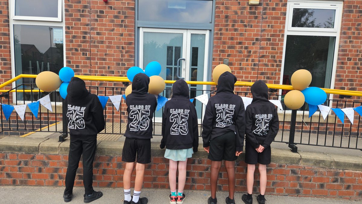 haggonfields's tweet photo. Our Year 6 pupils are looking fantastic in their Leavers' hoodies! A big thank you to L&amp;O stitch for the great service and quality – we love them!! https://t.co/QOPVwTU2sH