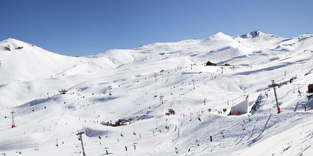 PromosaereasAR's tweet photo. 🏂 Sky DAY en Valle Nevado, Chile 🏔️ - Paquetes con Alojamiento ⭐️⭐️⭐️⭐️ + traslados 🚌 + Ski Day a partir de U$D 538 🔥🔥🔥

https://t.co/VTBpCBLg8Q https://t.co/8Pyd0mt9F8
