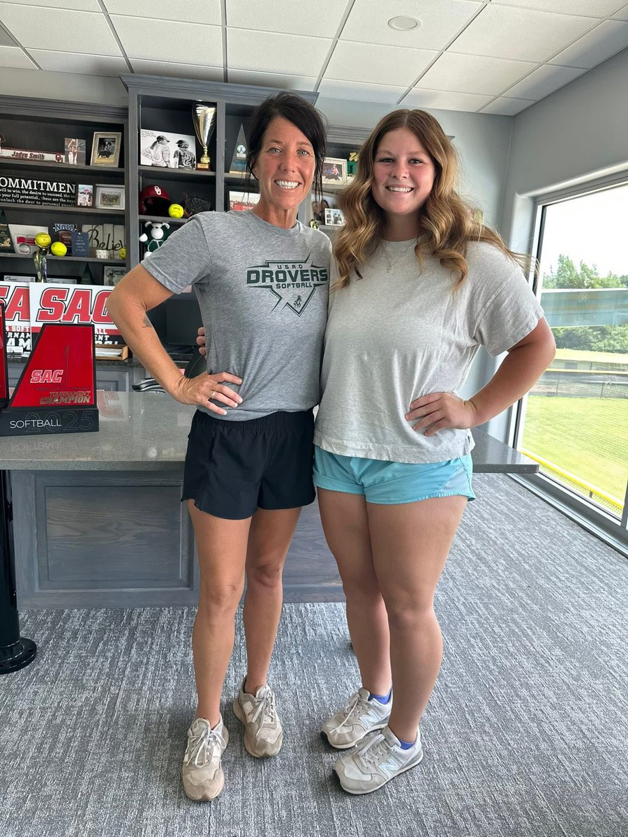 Kora Parker (@koraparker00) on Twitter photo Completely committed!!💚
<a href="/USAOsoftball/">USAO Softball</a> <a href="/USAOCoachJ/">Jadyn Wallis</a>
<a href="/MikeBarber44/">Mike Barber</a>
<a href="/OKRenegades18u/">OK Renegades 18u National</a> Completely committed!!💚
<a href="/USAOsoftball/">USAO Softball</a> <a href="/USAOCoachJ/">Jadyn Wallis</a>
<a href="/MikeBarber44/">Mike Barber</a>
<a href="/OKRenegades18u/">OK Renegades 18u National</a>